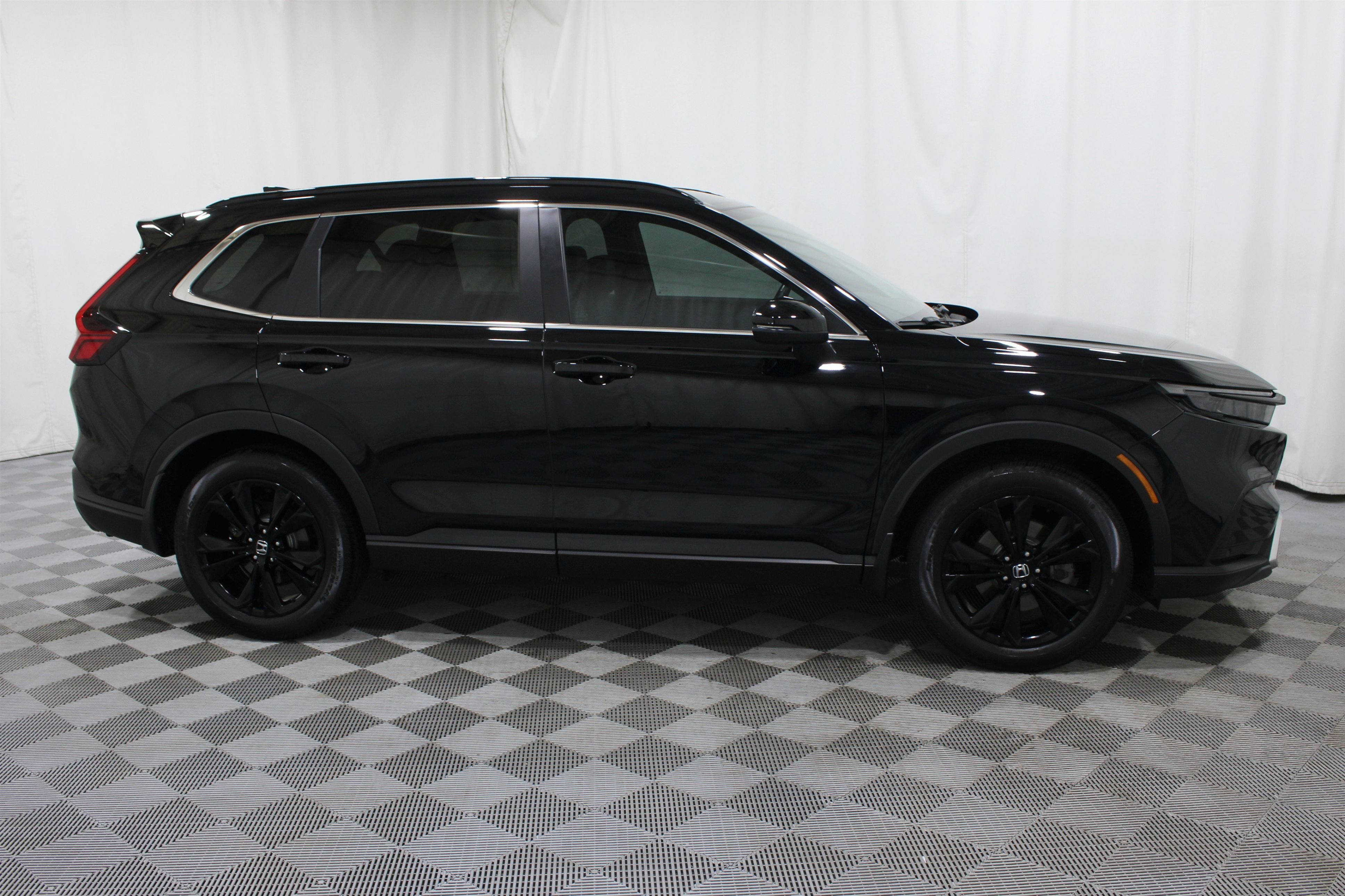 Used 2023 Honda CR-V Sport Touring image 32