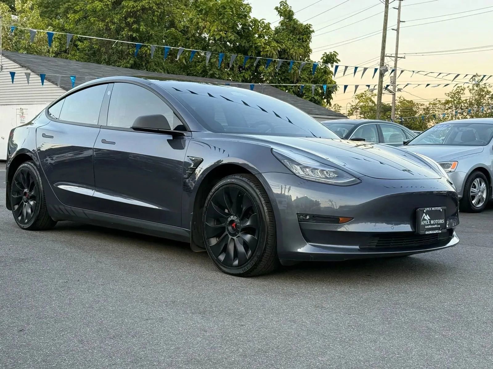 Used 2020 Tesla Model 3 Long Range image 3