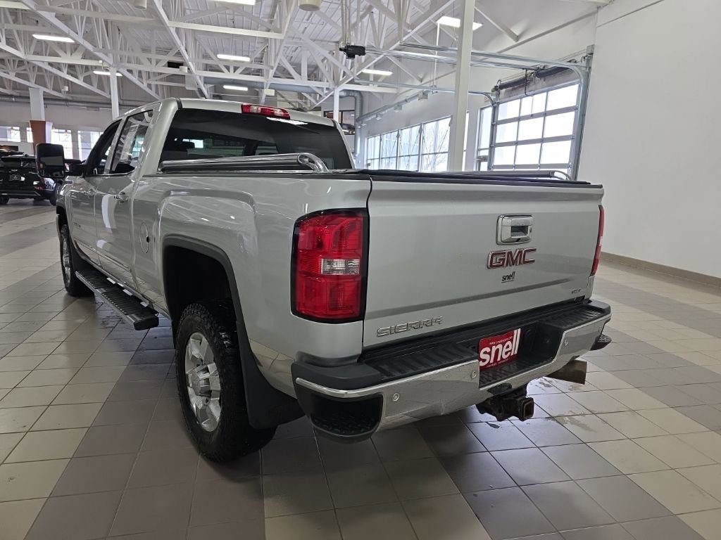 Used 2019 GMC Sierra 3500 SLT w/ Duramax Plus Package AWD/4WD image 3