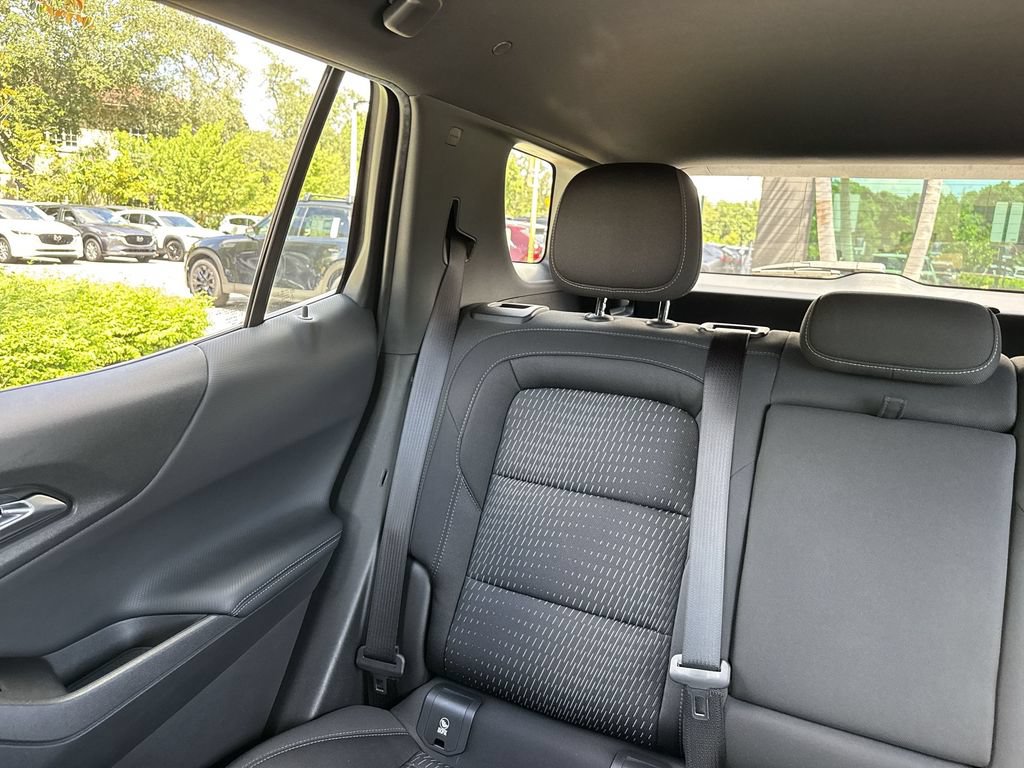 Used 2026 Chevrolet Equinox LT FWD image 17