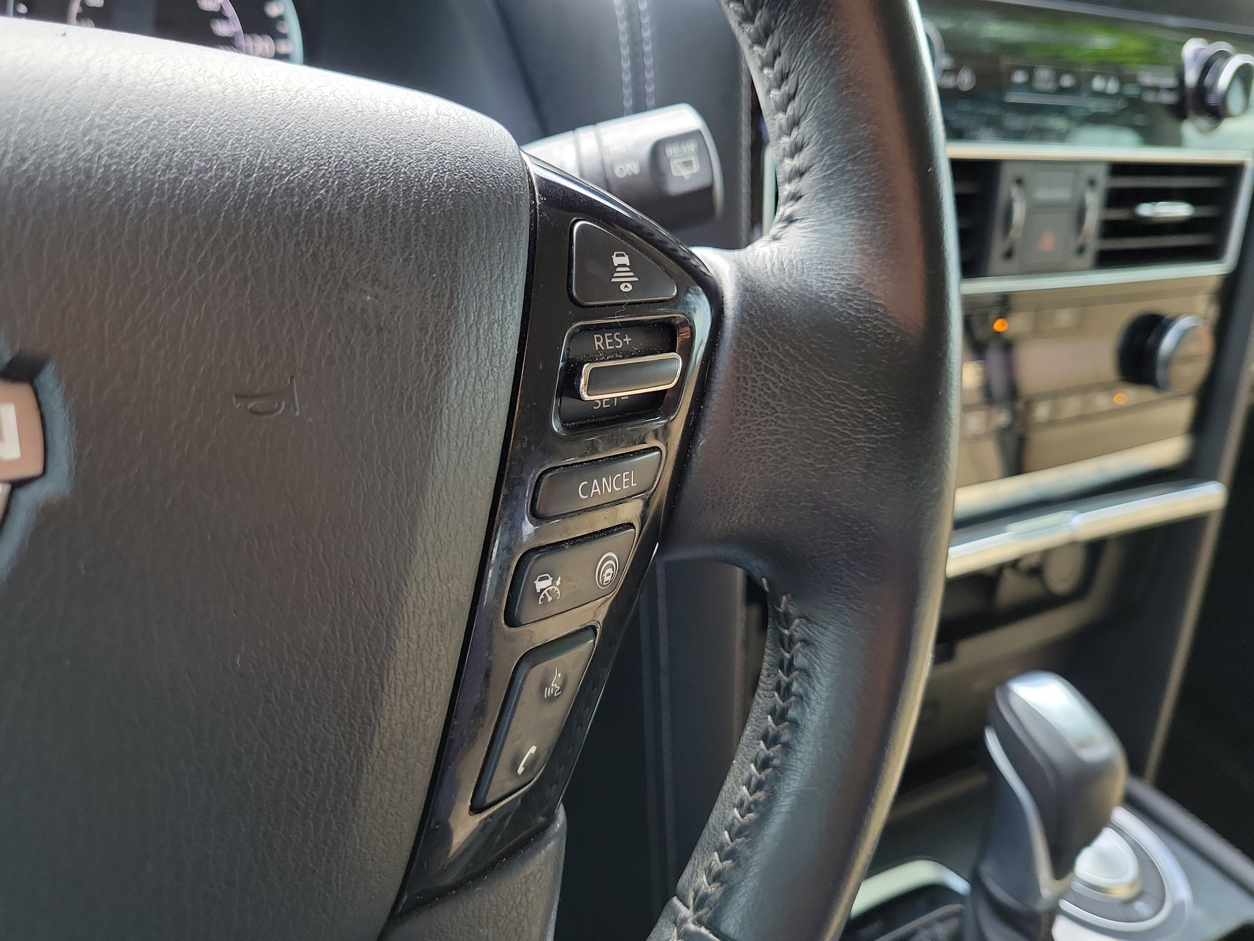 Used 2021 Nissan Armada SV w/ SV Appearance Package image 23