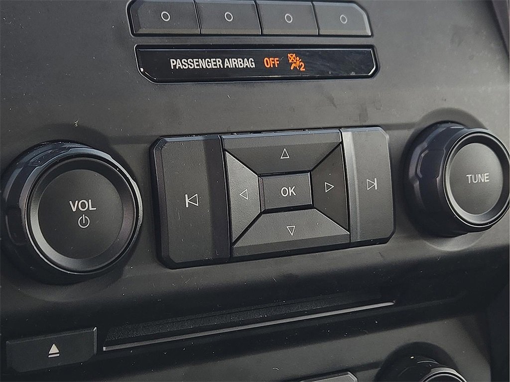 Used 2015 Ford F150 XL w/ Equipment Group 101A Mid image 11