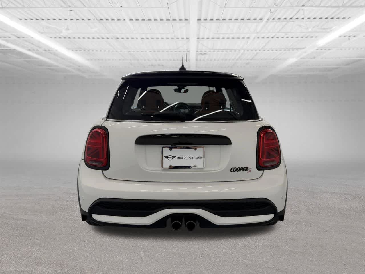 Used 2023 MINI Cooper S w/ Signature Upholstery Package image 4