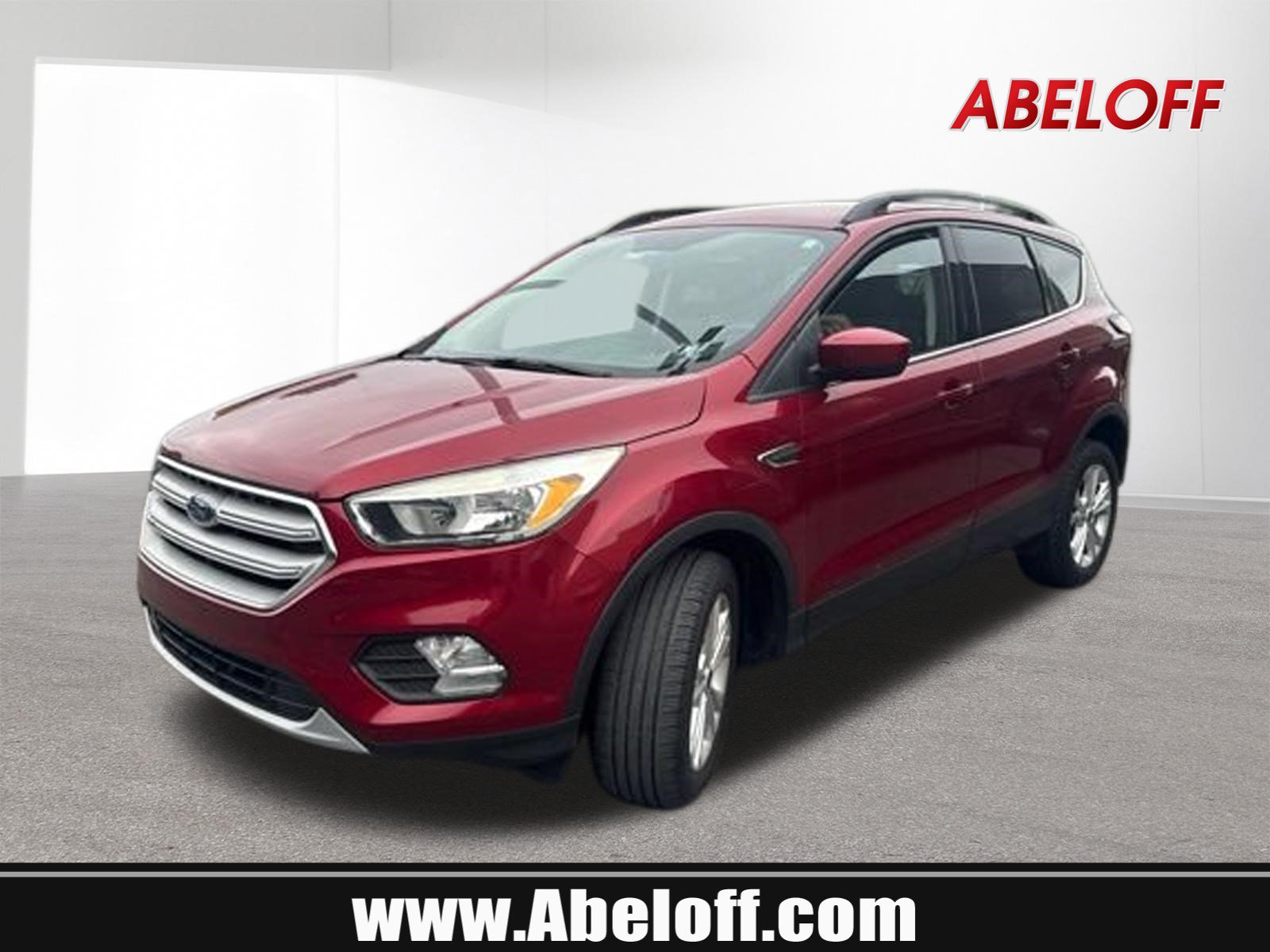 Used 2018 Ford Escape SE w/ SE Sync 3 Package