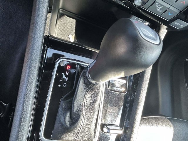 Used 2026 Jeep Compass Limited AWD/4WD image 14
