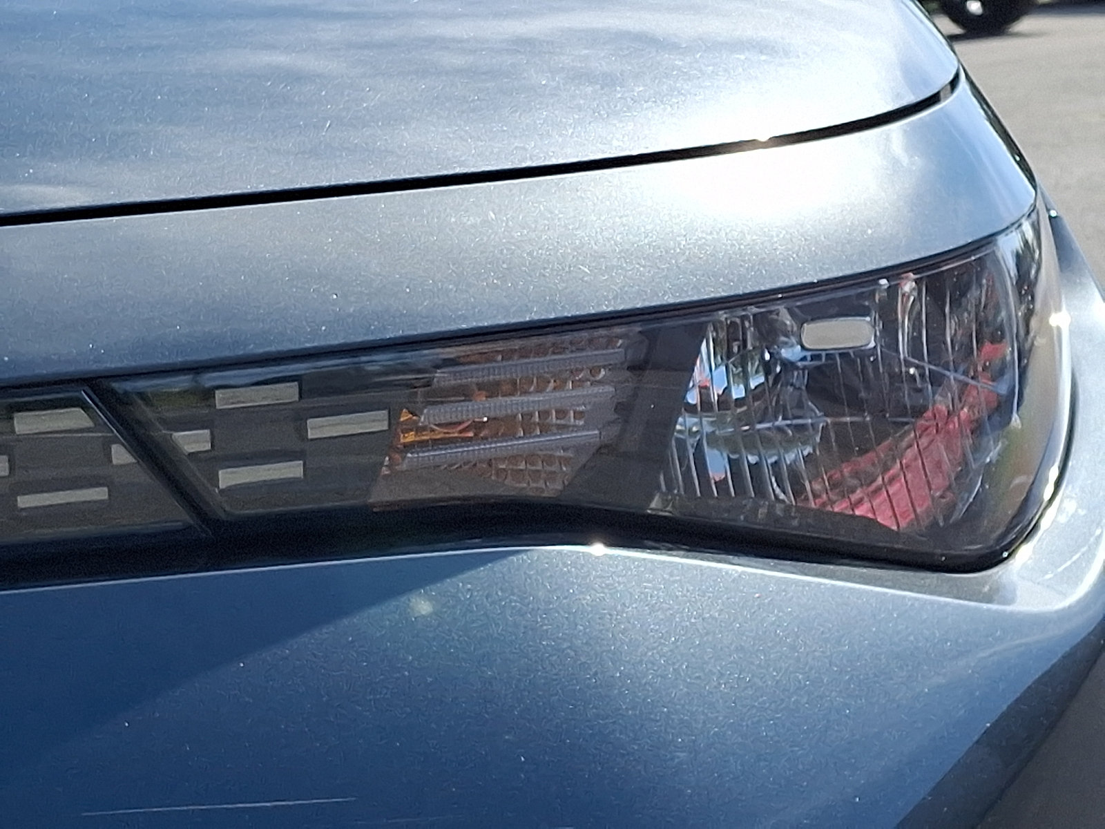 Used 2023 Kia Soul LX w/ LX Technology Package FWD image 9