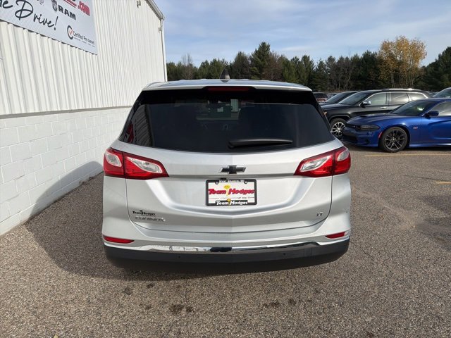 Used 2020 Chevrolet Equinox LT w/ Driver Convenience Package image 9