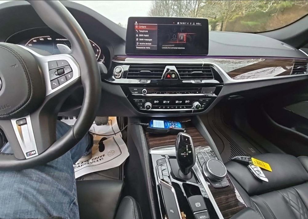 Used 2020 BMW M550i xDrive w/ Executive Package image 8