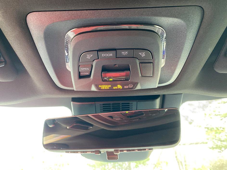 Used 2024 Subaru Solterra Touring image 16