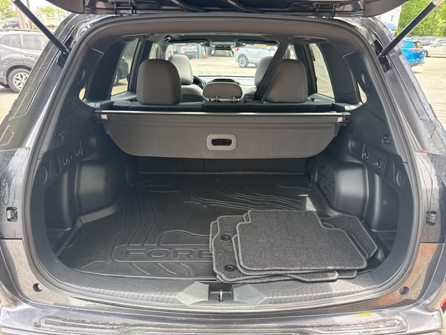 Certified 2025 Subaru Forester Premium AWD/4WD image 11