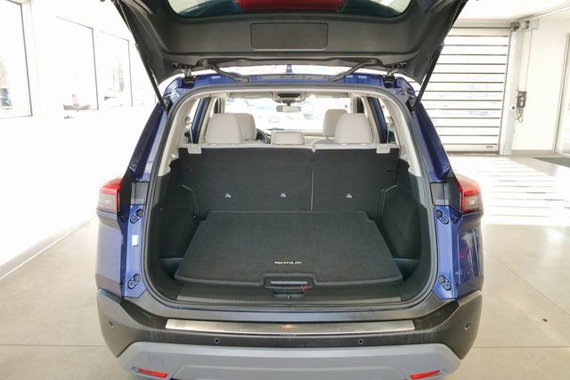 Used 2021 Nissan Rogue SV image 13