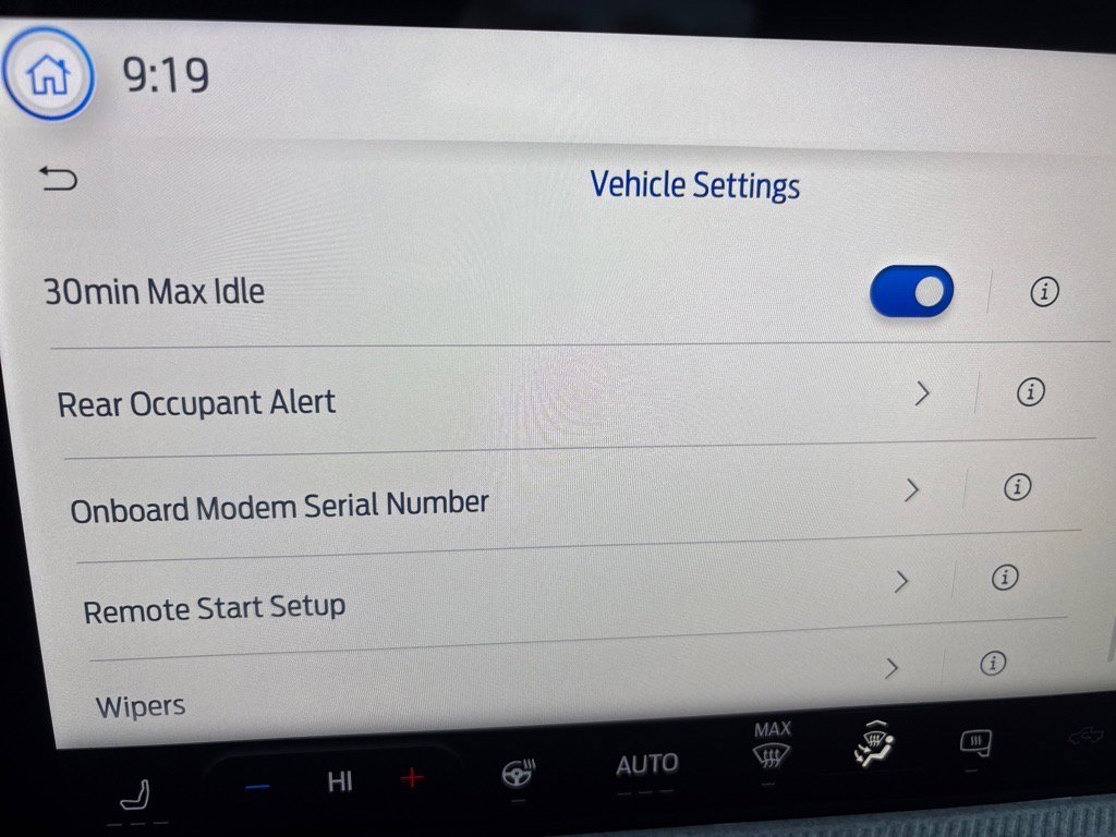 New 2025 Ford Maverick XLT w/ Equipment Group 301A image 28