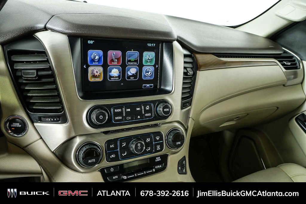 Used 2020 GMC Yukon XL Denali w/ Denali Premium Package RWD image 13