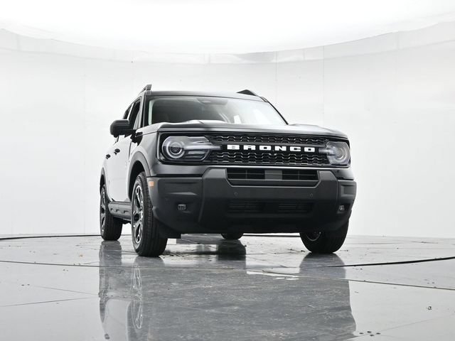 Certified 2025 Ford Bronco Sport Outer Banks w/ Outer Banks Tech Package+ AWD/4WD image 35