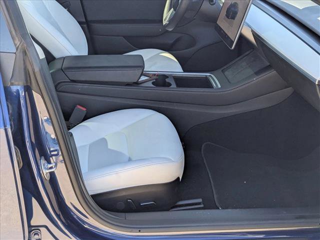 Used 2022 Tesla Model 3 Long Range image 20