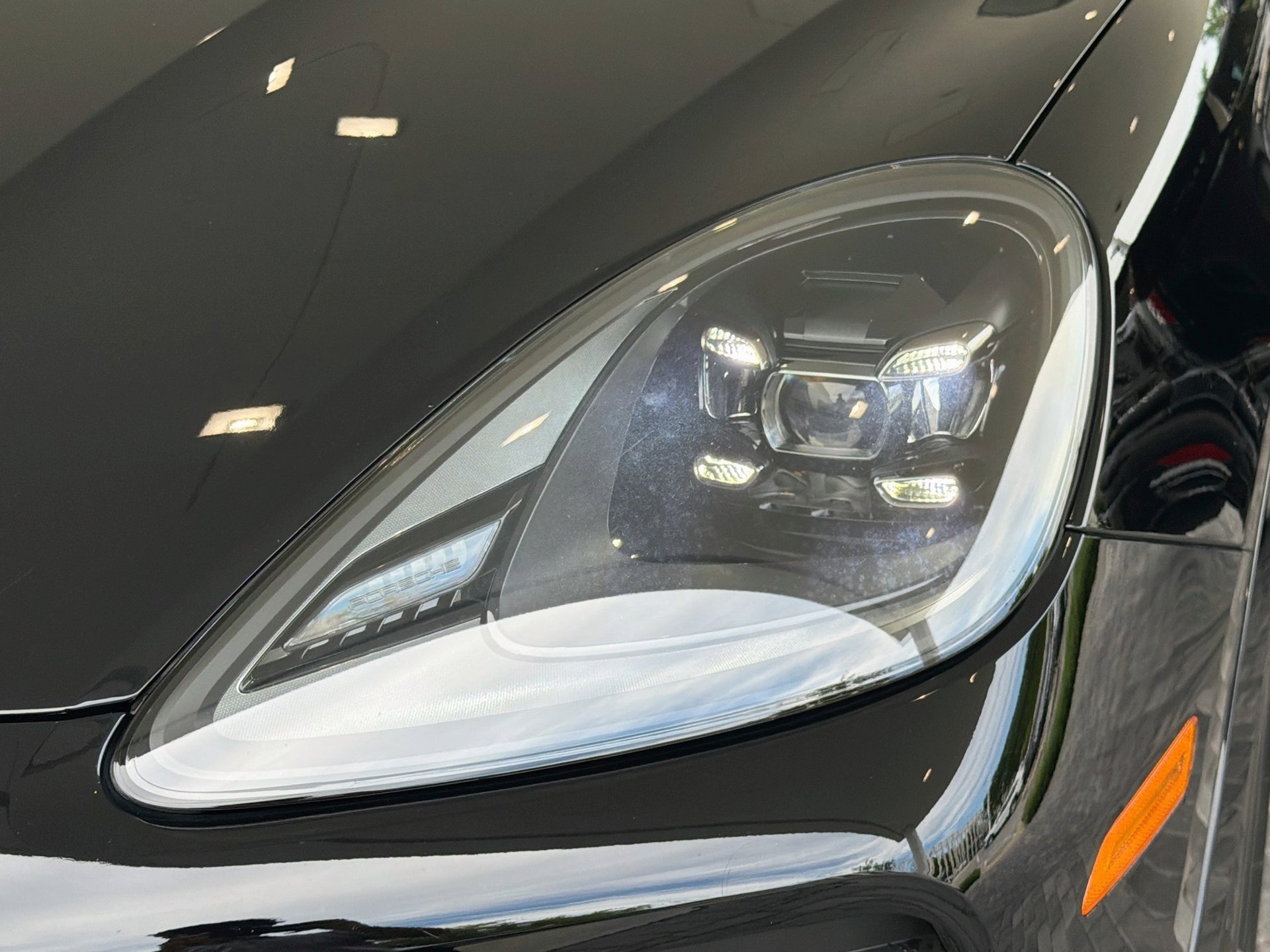 Used 2023 Porsche Cayenne AWD/4WD image 39