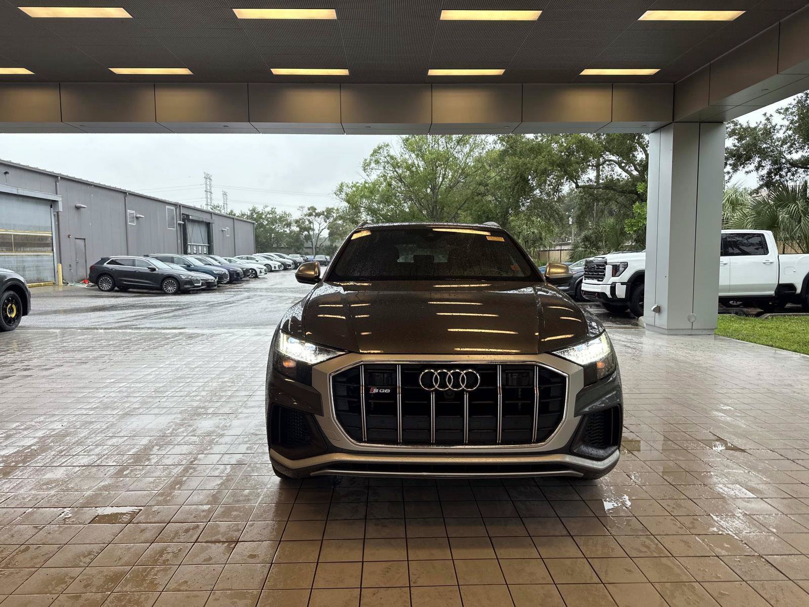 Used 2020 Audi SQ8 Prestige AWD/4WD image 5