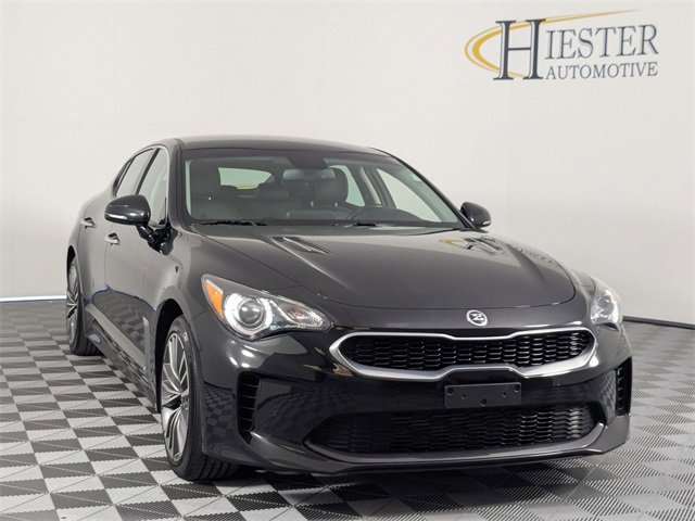 Used 2019 Kia Stinger image 2