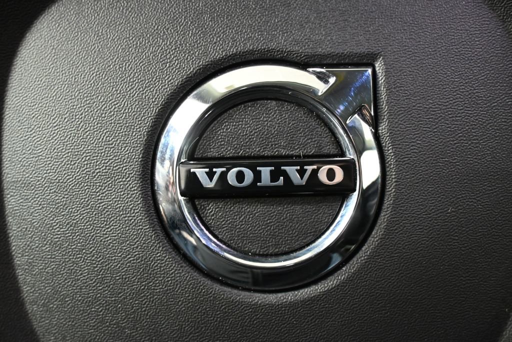 Used 2024 Volvo XC90 B6 Ultimate w/ Protection Package Premier AWD/4WD image 36