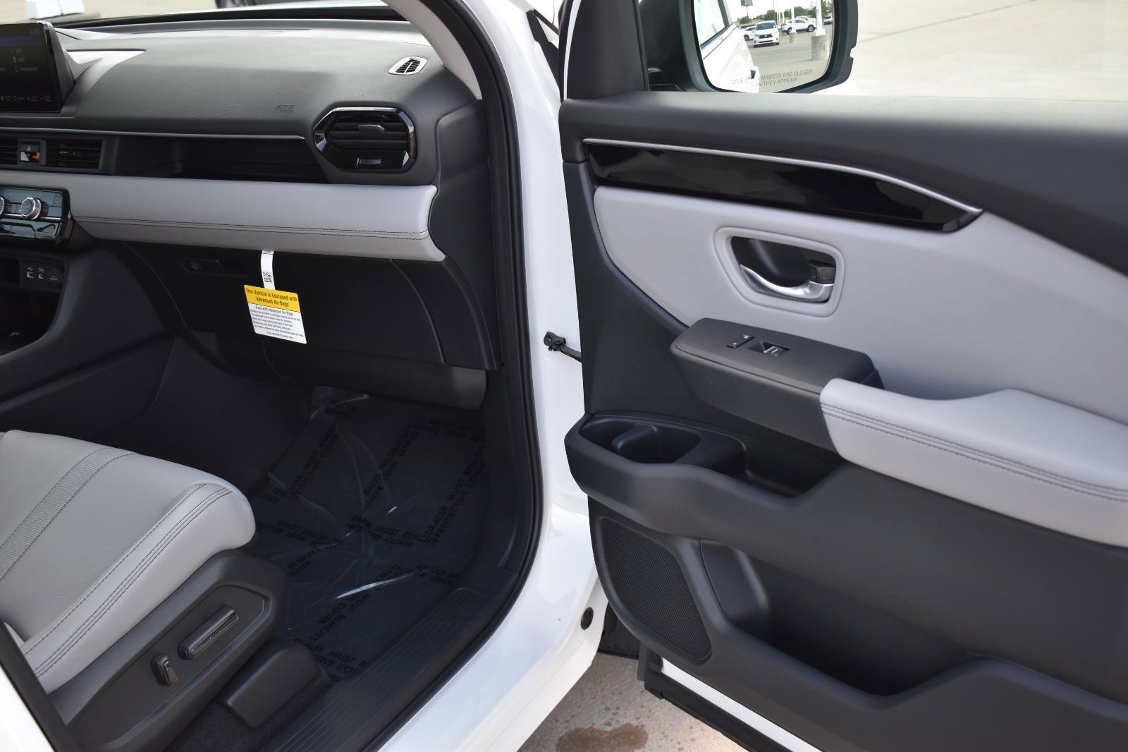 New 2025 Honda Pilot EX-L image 14