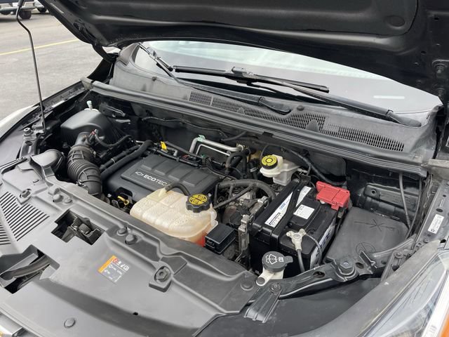 Certified 2019 Chevrolet Trax LT w/ LT Convenience Package image 29