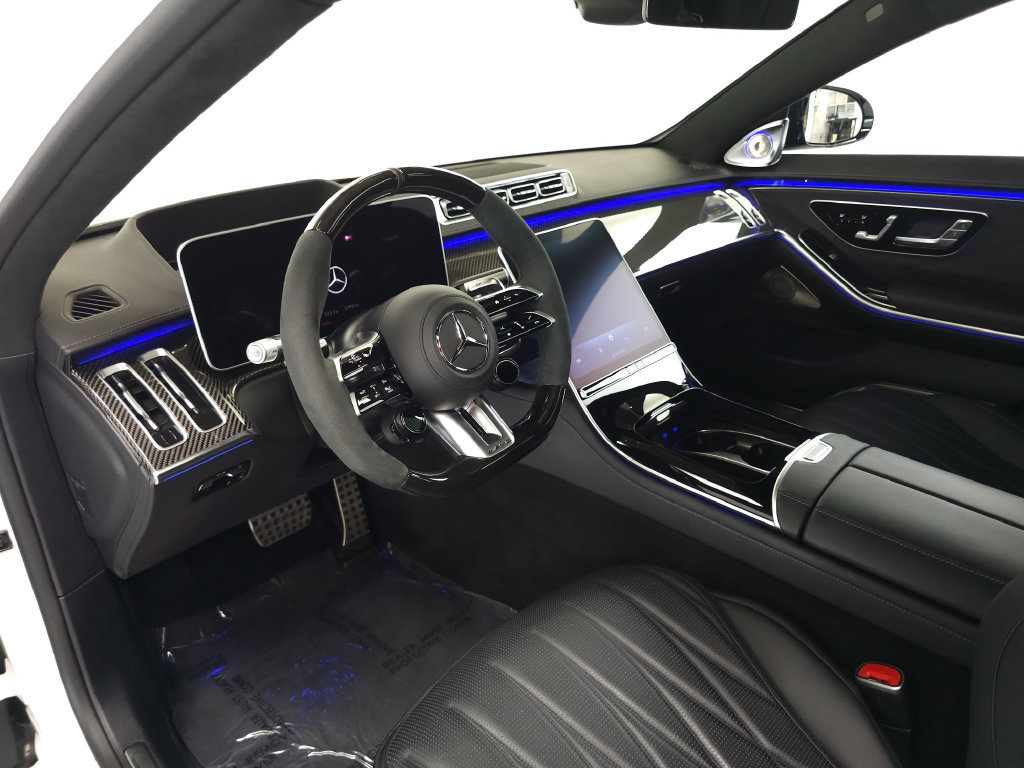 Used 2025 Mercedes-Benz S 63 AMG S image 9