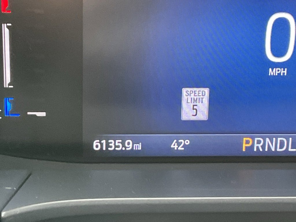 Used 2025 Ford Escape ST-Line w/ Tech Pack #1 image 8