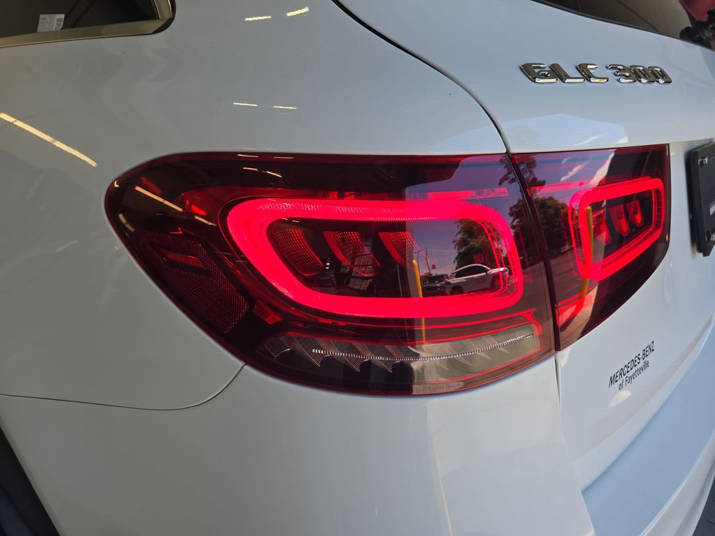Certified 2022 Mercedes-Benz GLC 300 4MATIC image 36