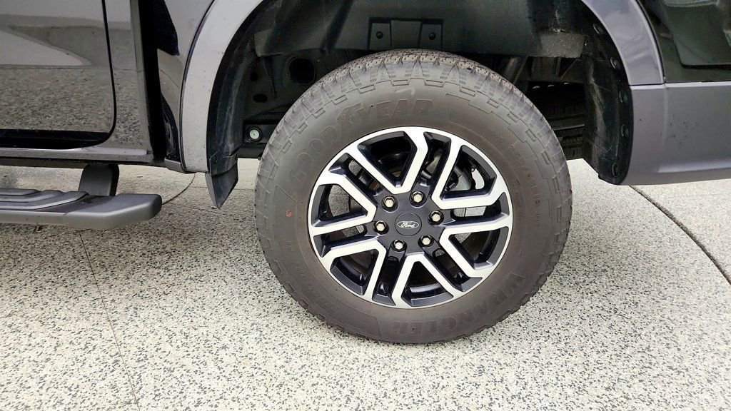 Used 2024 Ford Ranger Lariat AWD/4WD image 9