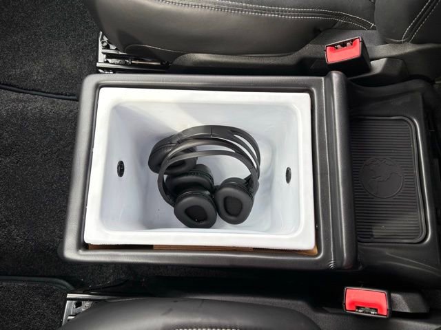 New 2026 Ford Transit 250 148 Medium Roof Extended AWD w/ Exterior Upgrade Package image 40