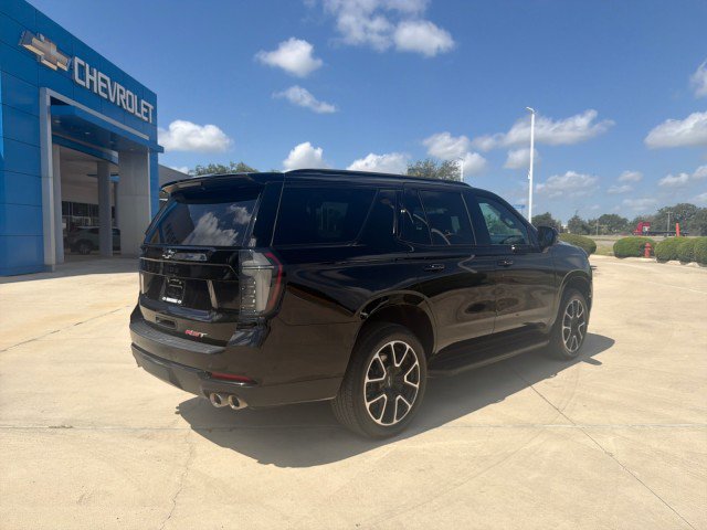 Used 2026 Chevrolet Tahoe RST w/ Comfort Package AWD/4WD image 15