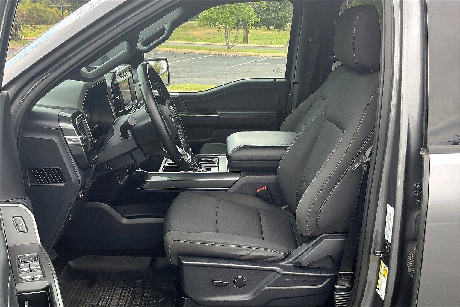 Used 2022 Ford F150 XLT w/ Equipment Group 301A Mid image 7