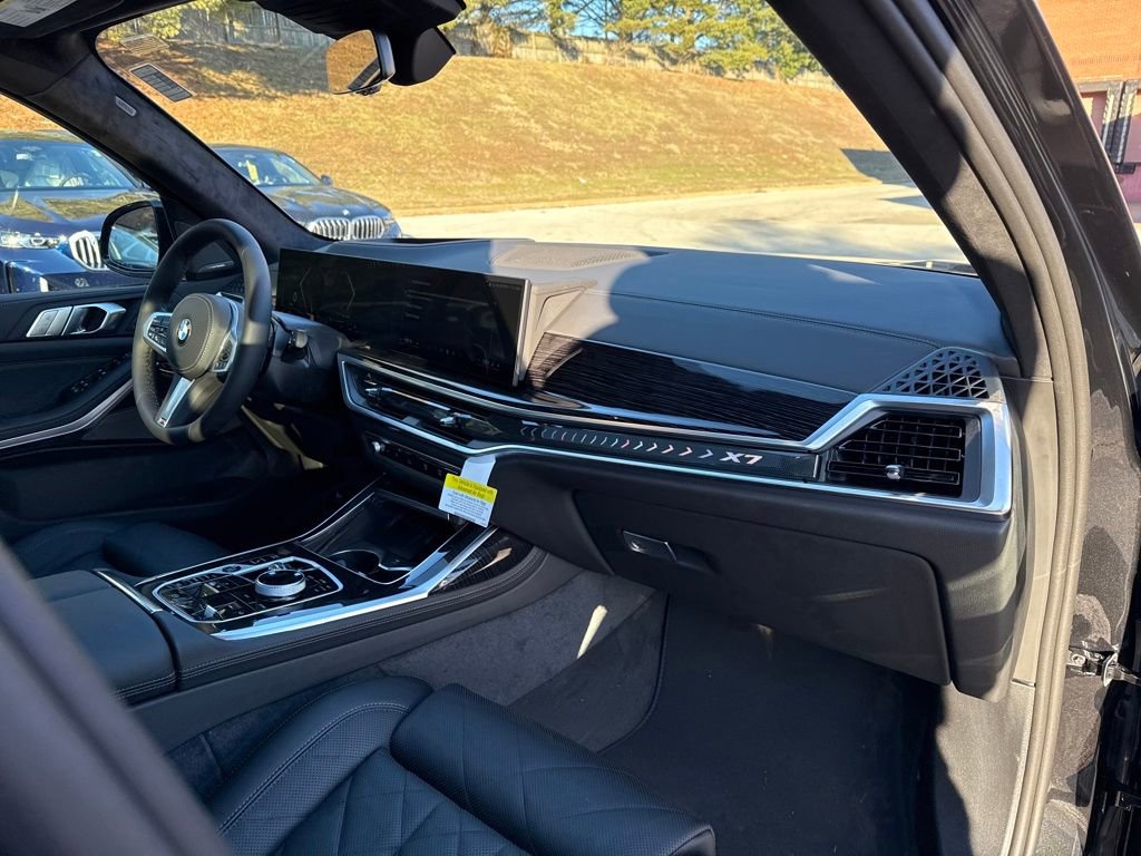 New 2026 BMW X7 xDrive40i w/ M Sport Package image 30