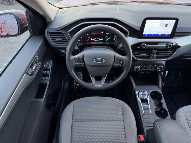 Used 2020 Ford Escape SE image 5