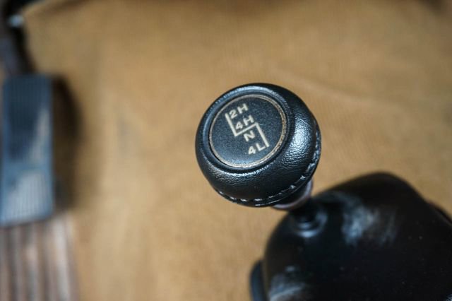 Used 1995 Jeep Wrangler S image 9