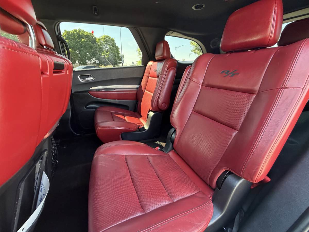 Used 2016 Dodge Durango R/T w/ Technology Group RWD image 16