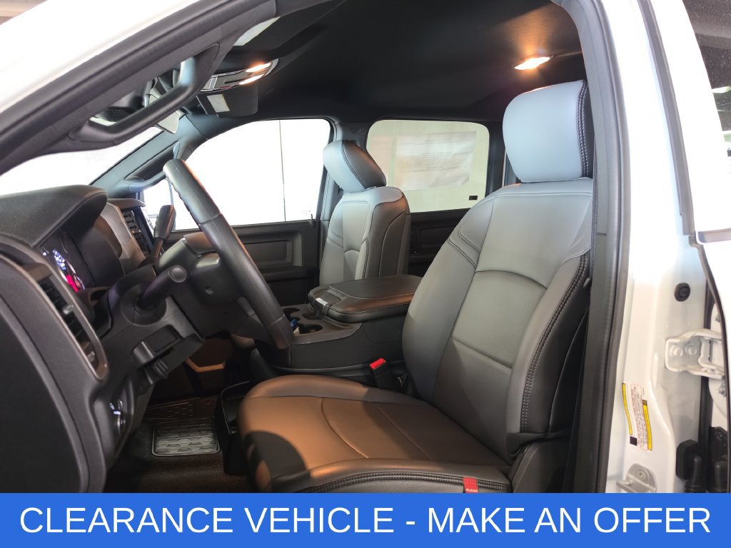 New 2026 RAM 5500 Tradesman AWD/4WD image 25