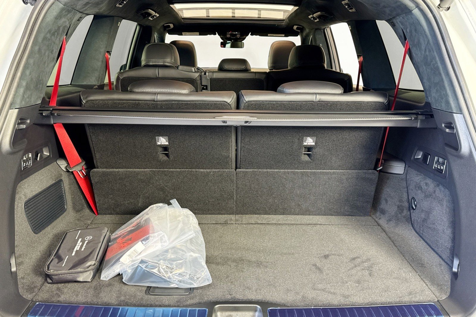 New 2026 Mercedes-Benz GLS 63 AMG 4MATIC image 24