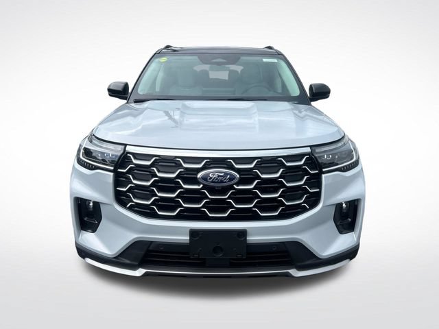New 2026 Ford Explorer Platinum w/ LUX Leather Package AWD/4WD image 8