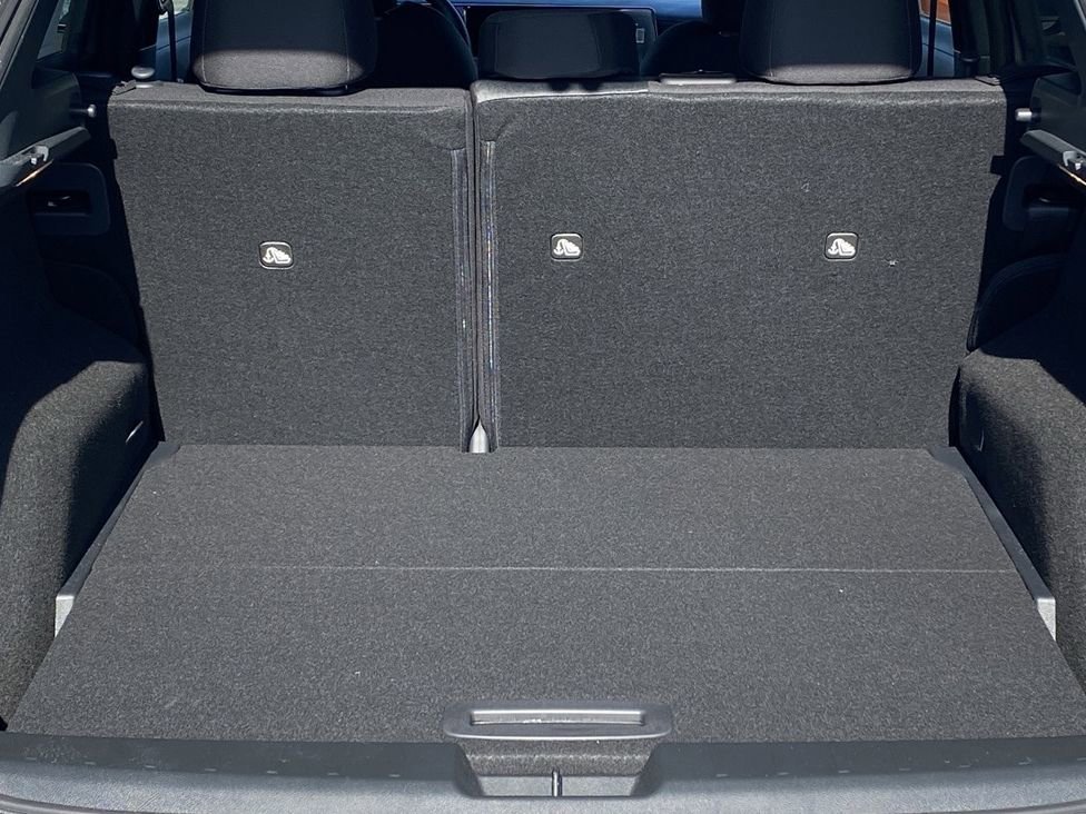 New 2026 Nissan Kicks SV w/ Cold Weather Package image 14