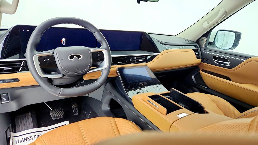 Used 2025 INFINITI QX80 Sensory image 12