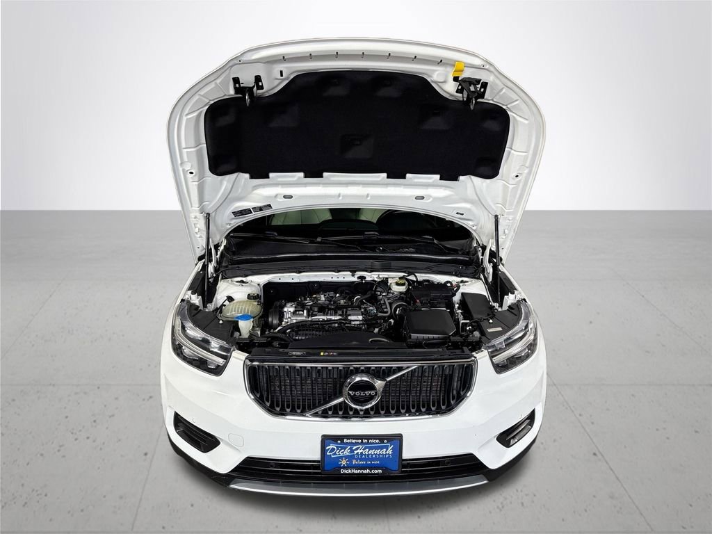 Used 2019 Volvo XC40 T5 Momentum image 21