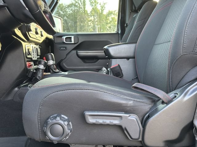 Used 2021 Jeep Wrangler Rubicon AWD/4WD image 18