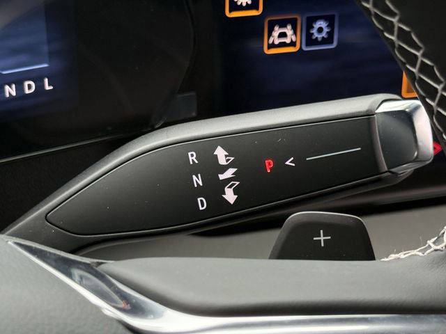 New 2026 Chevrolet Traverse LT image 17