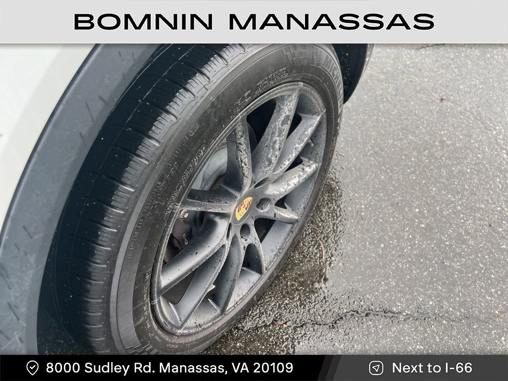 Used 2021 Porsche Cayenne image 7