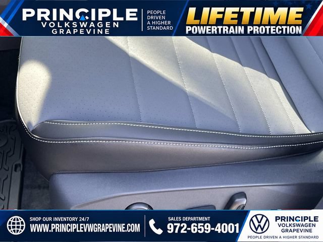 New 2026 Volkswagen Jetta SE FWD image 13
