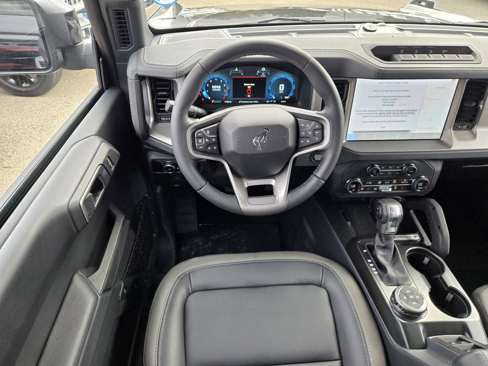 New 2026 Ford Bronco Outer Banks w/ Sasquatch Package AWD/4WD image 7