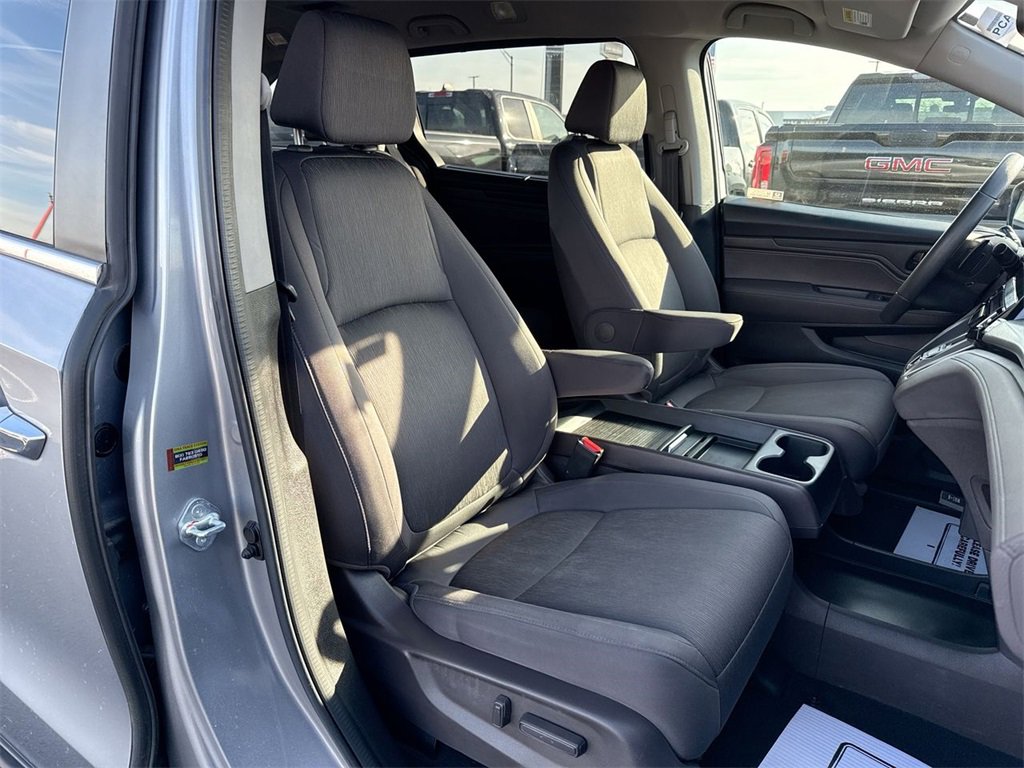 Used 2023 Honda Odyssey EX image 25
