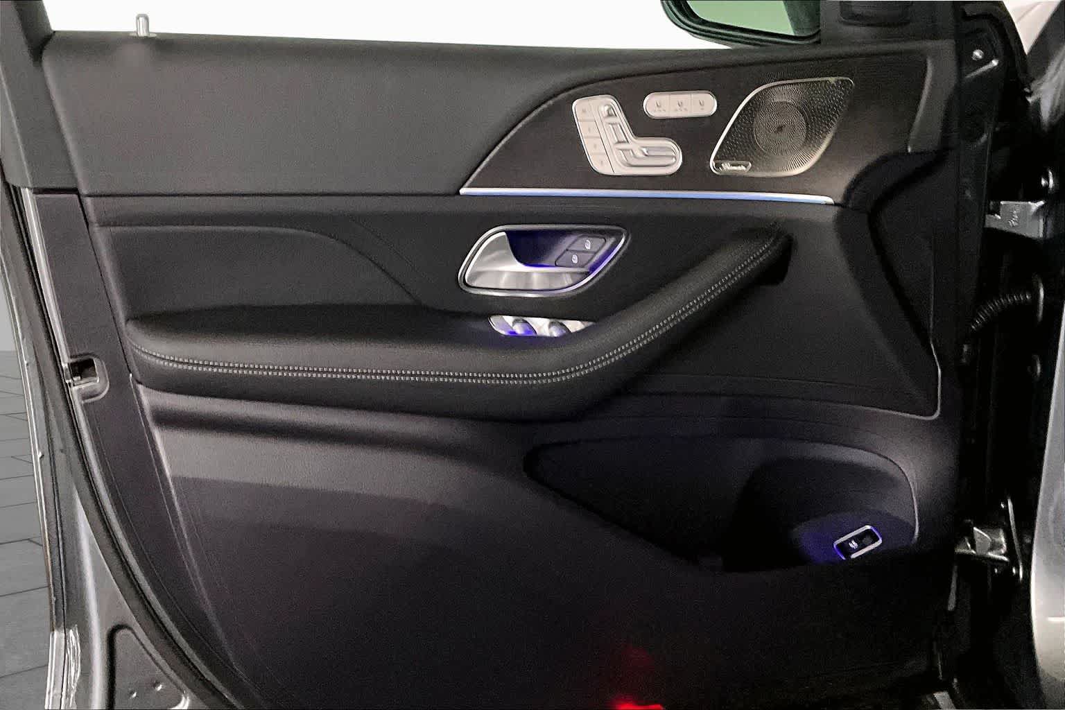 New 2026 Mercedes-Benz GLS 450 4MATIC image 12
