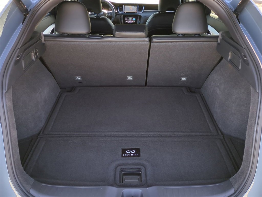 Used 2023 INFINITI QX55 Essential w/ Accent Package image 13